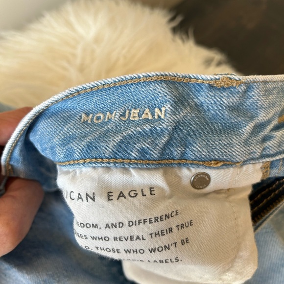 American Eagle Mom Jeans - Picture 5 of 6